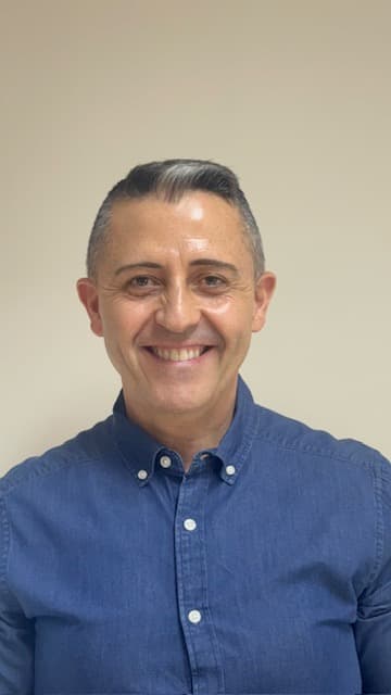 Francisco José Muñoz Sújar - Maestro de Inglés en activo